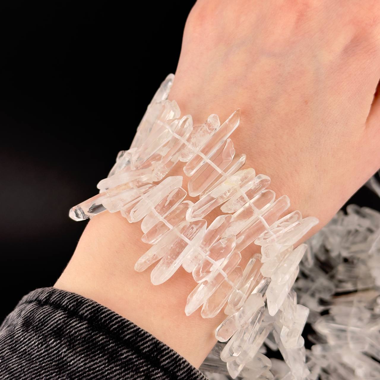 Бусины Горный хрусталь средний размер бусин 24*6мм натуральный камень