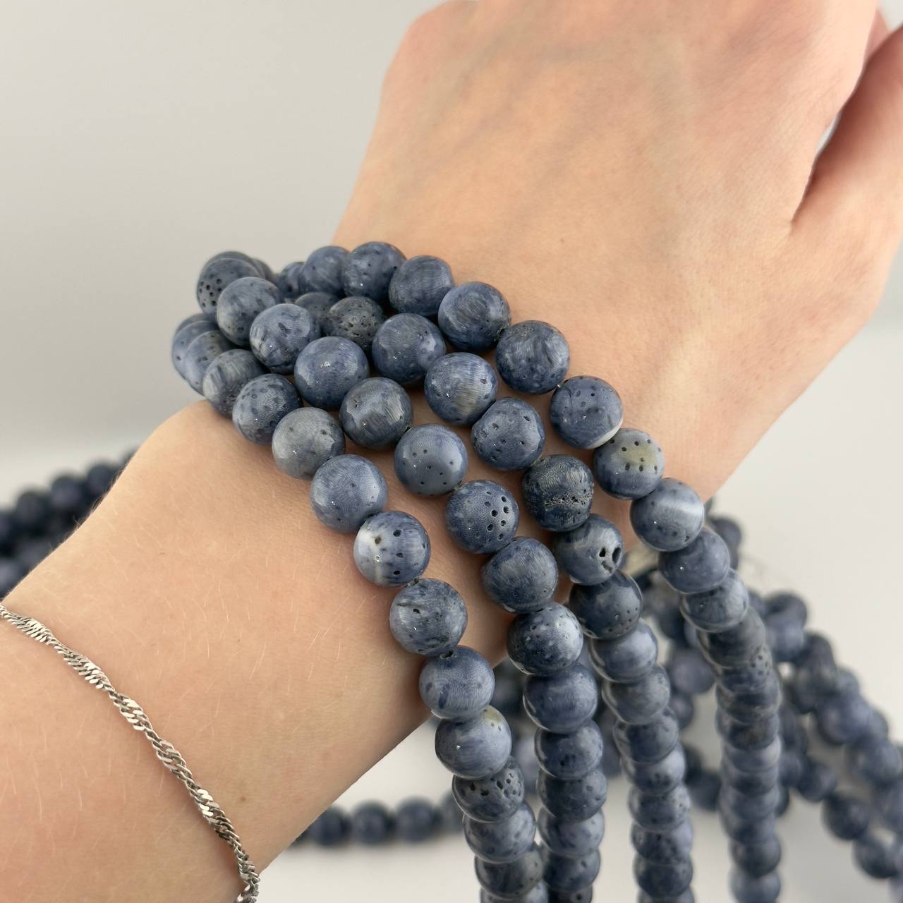 Коралл губчатый тонированный размер 6мм 8мм 10мм