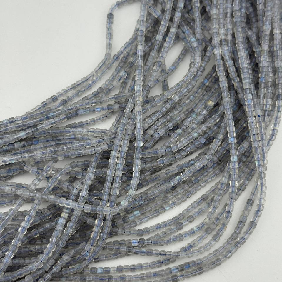 Бусины Лабрадорит АА граненый кубик размер  2,3мм